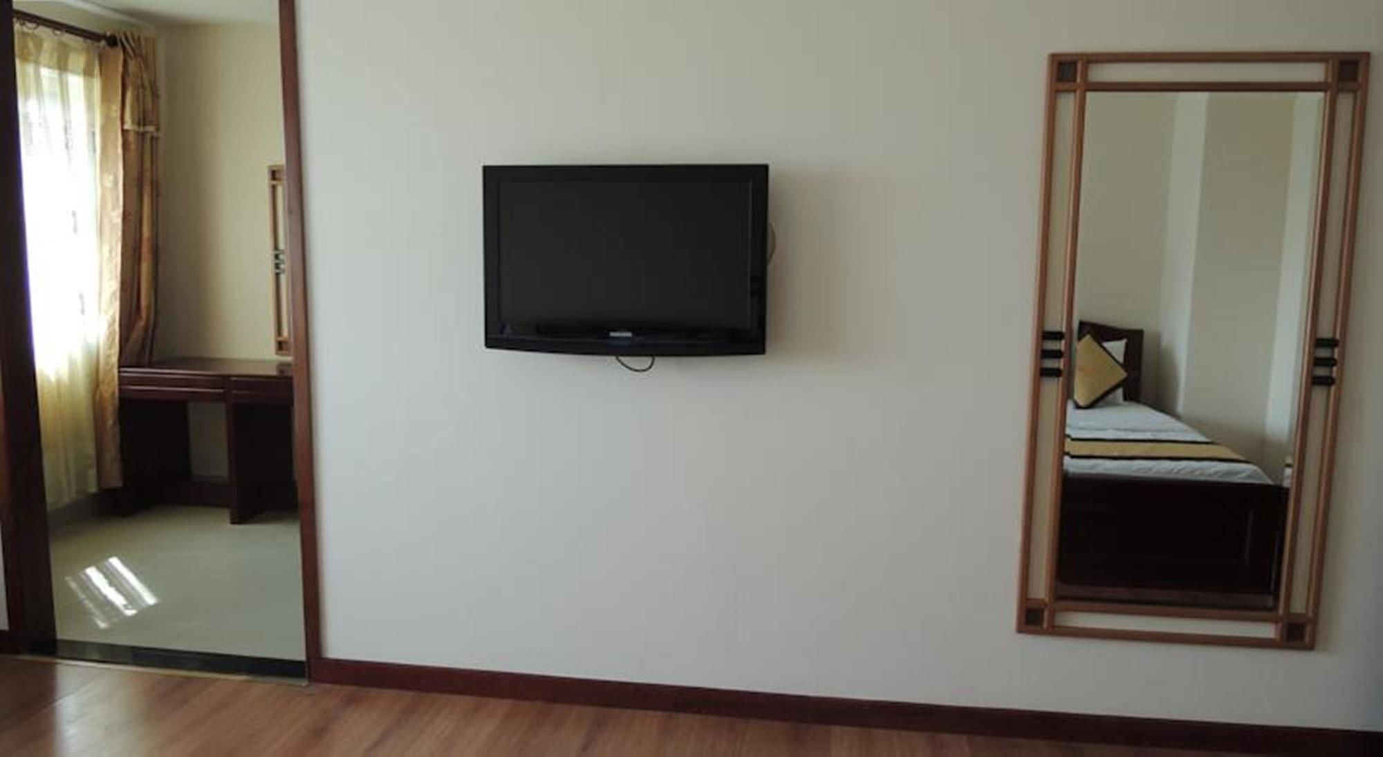 Duc Minh Hotel Хошимин Экстерьер фото