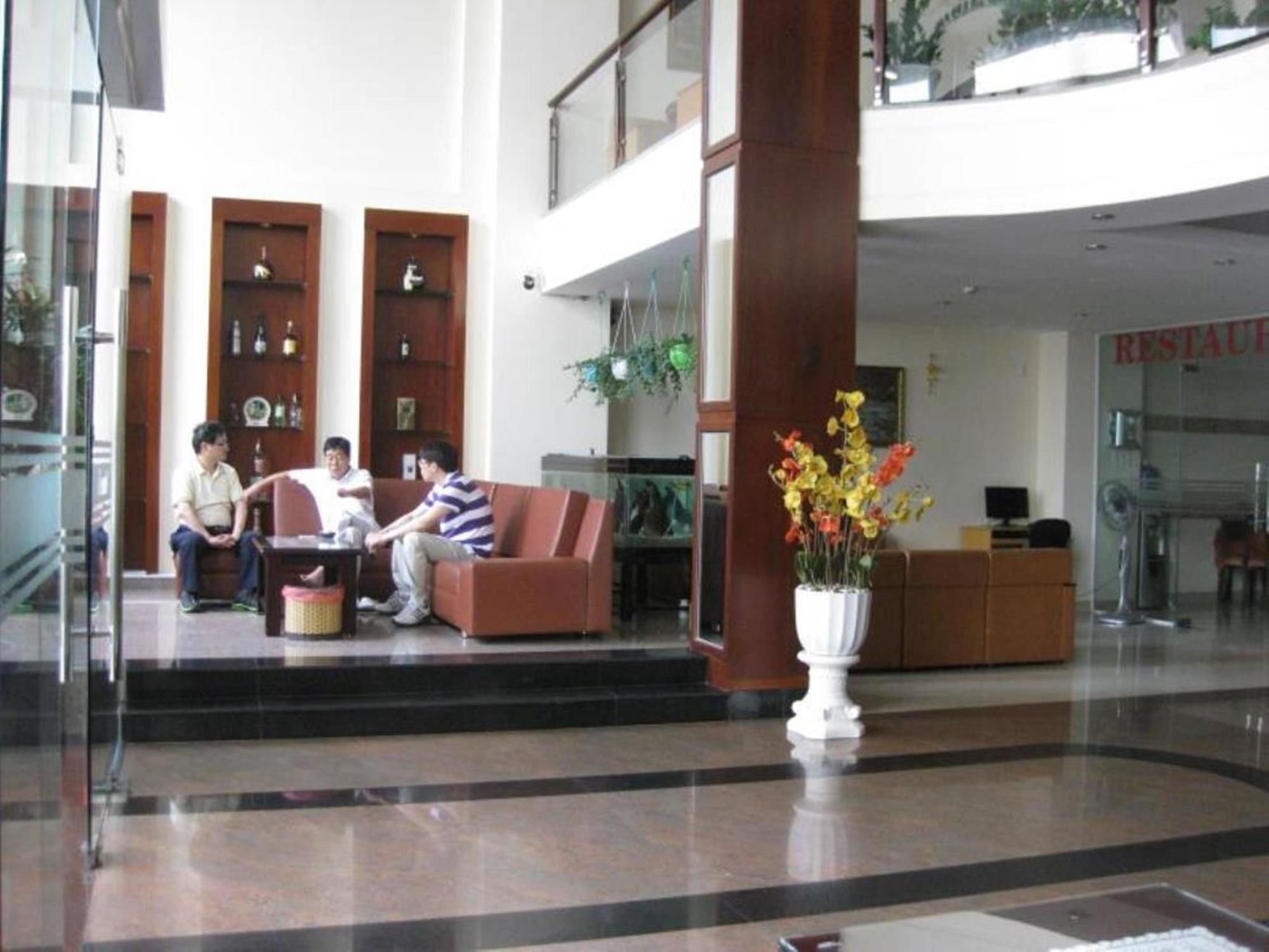 Duc Minh Hotel Хошимин Экстерьер фото
