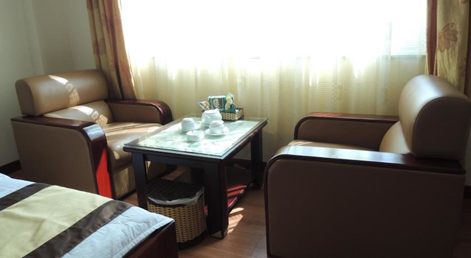 Duc Minh Hotel Хошимин Экстерьер фото